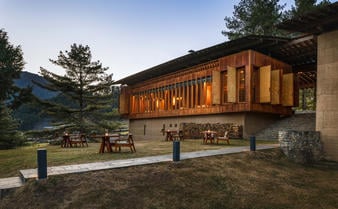 amankora-bhutan-gangtey-lodge.jpg